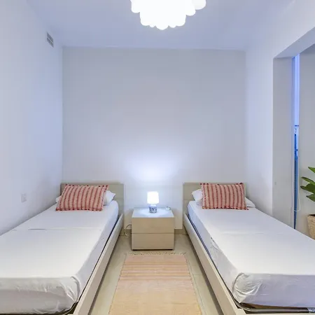 Apartment Malta Pool Penthouse Is-Swieqi