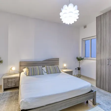 Malta Pool Penthouse Apartment