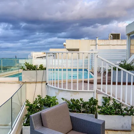 Malta Pool Penthouse