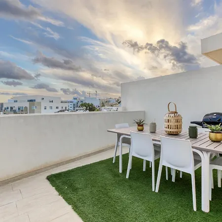 Malta Pool Penthouse