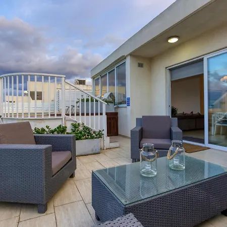 Malta Pool Penthouse *